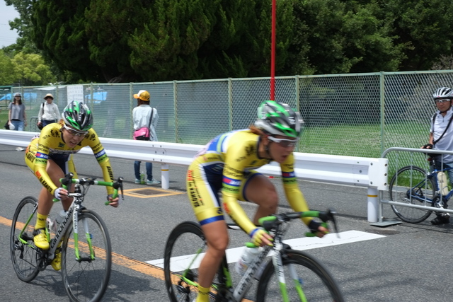 堺で自転車レース　ツアーオブジャパン